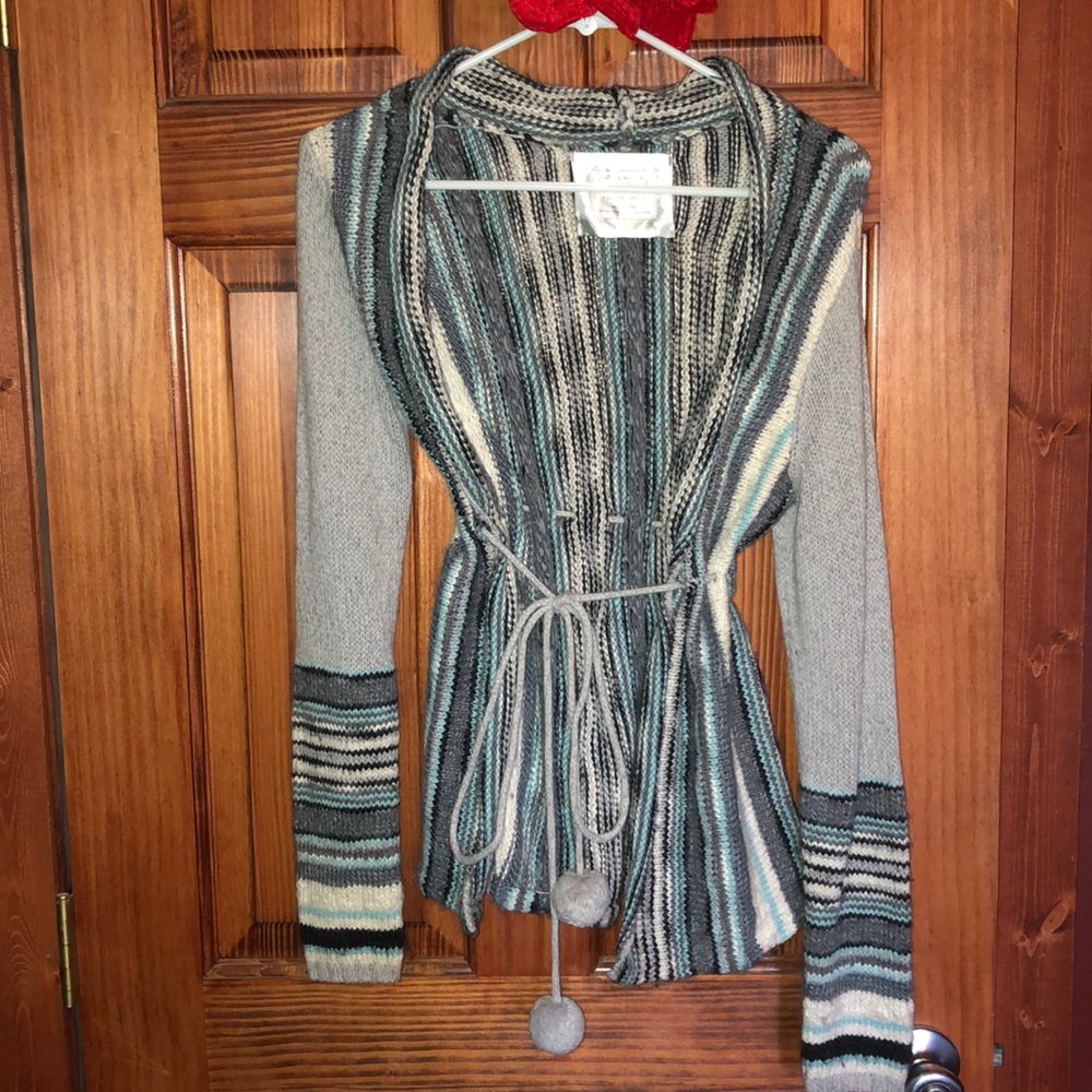 Old Navy tie up sweater M